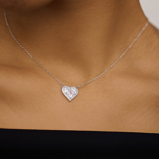 The Belle Heart Necklace - Gold - AnaClair