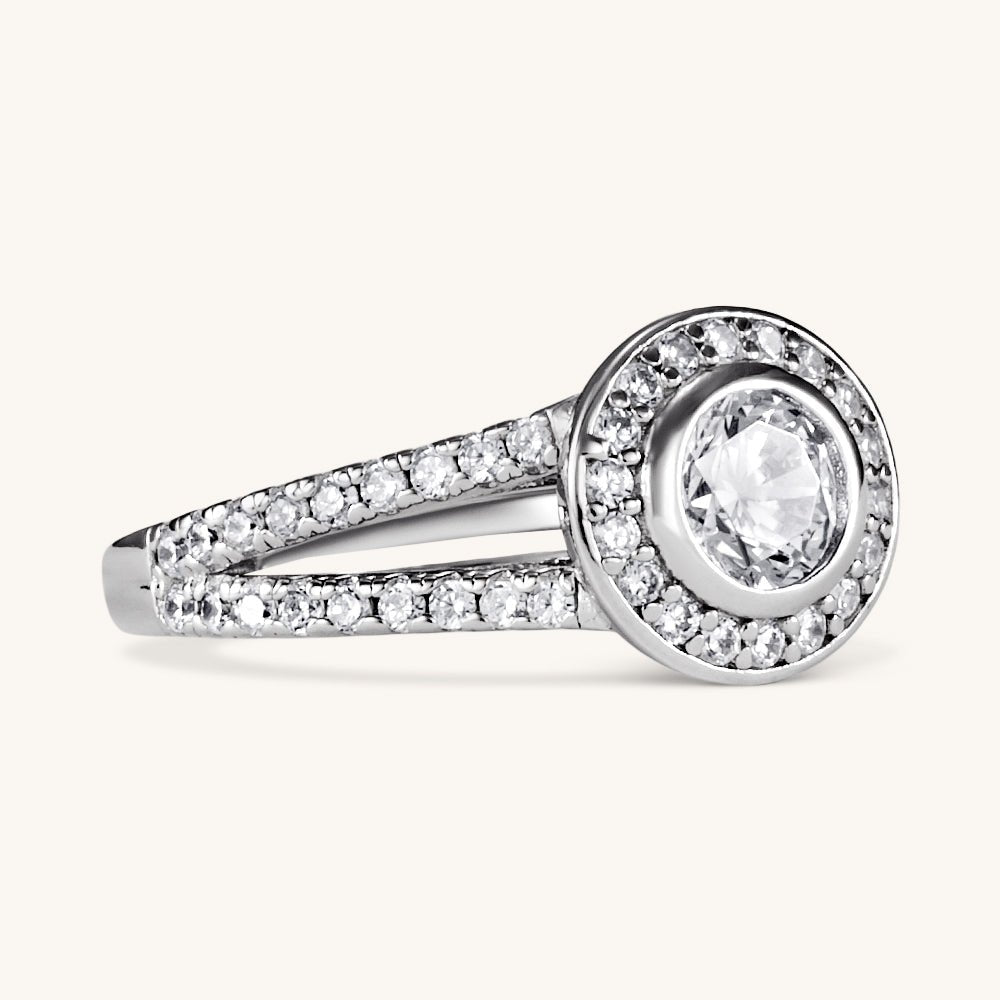 The Crescent Ring - AnaClair